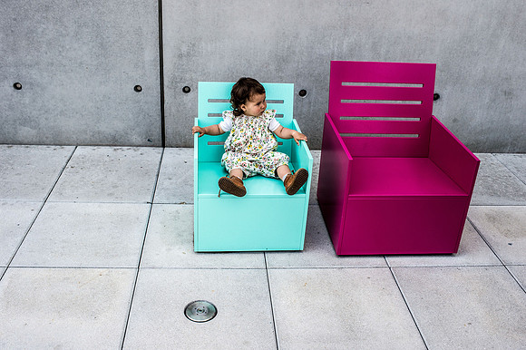 Child 2 chairs, Whitney MAA, New York (2015)